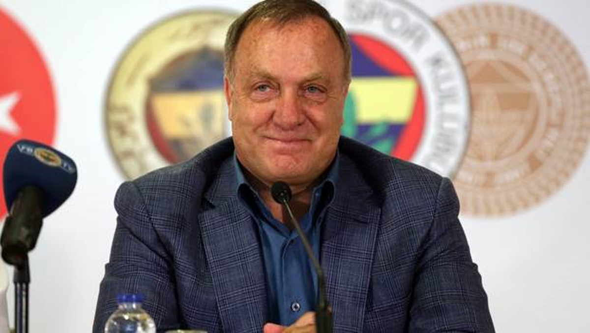 Fenerbahçe Teknik Direktörü Advocaat: "Takımımız İyi Performans Gösteriyor"