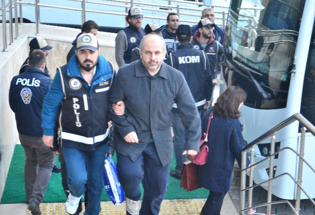 Fetö\'nün \'İl İmamları\' Adliyeye Sevk Edildi
