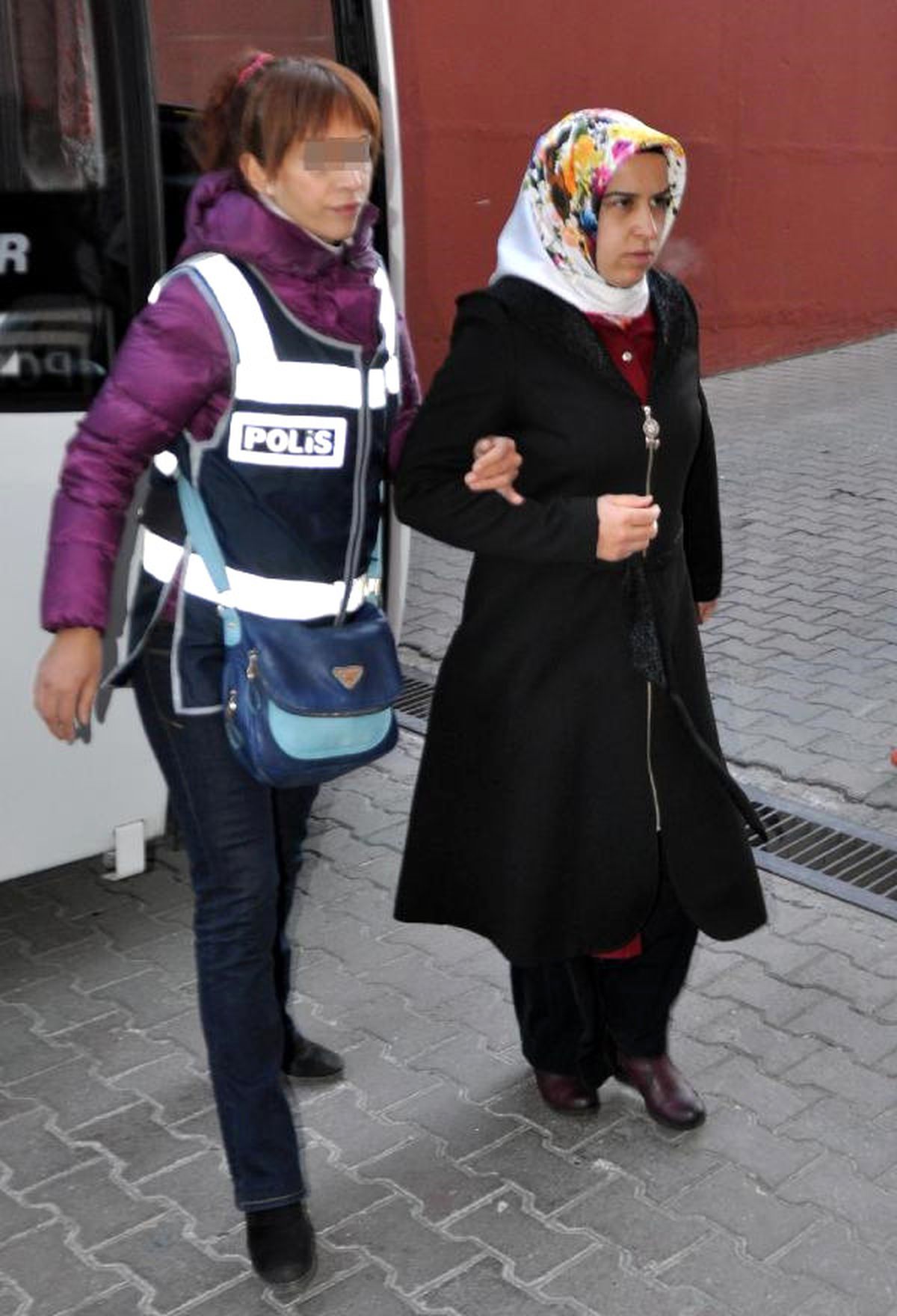 Fetö\'nün Kayseri\'deki \'Abla\'ları, Adliyeye Sevkedildi