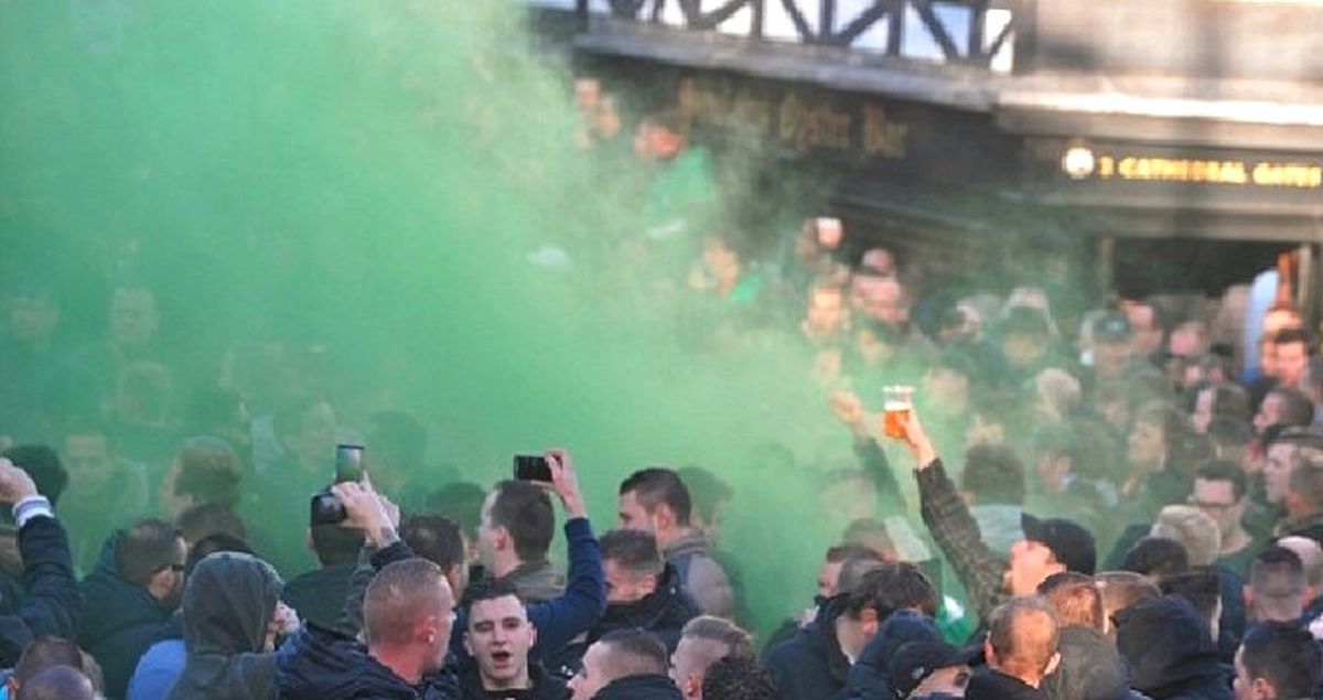 Feyenoord Taraftarları, Manchester'da Taşkınlık Çıkardı