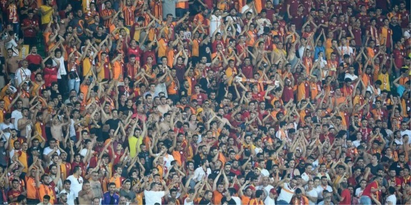 Galatasaray Bir Dünya Yıldızı Transfer Edecek"