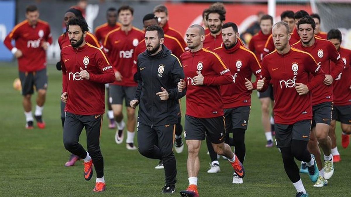 Galatasaray Moral Arıyor