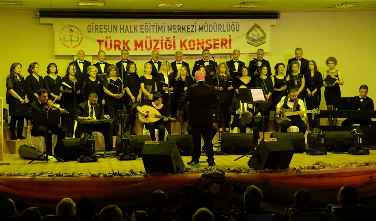 Giresun\'da Türk Sanat Müziği Konseri Verildi