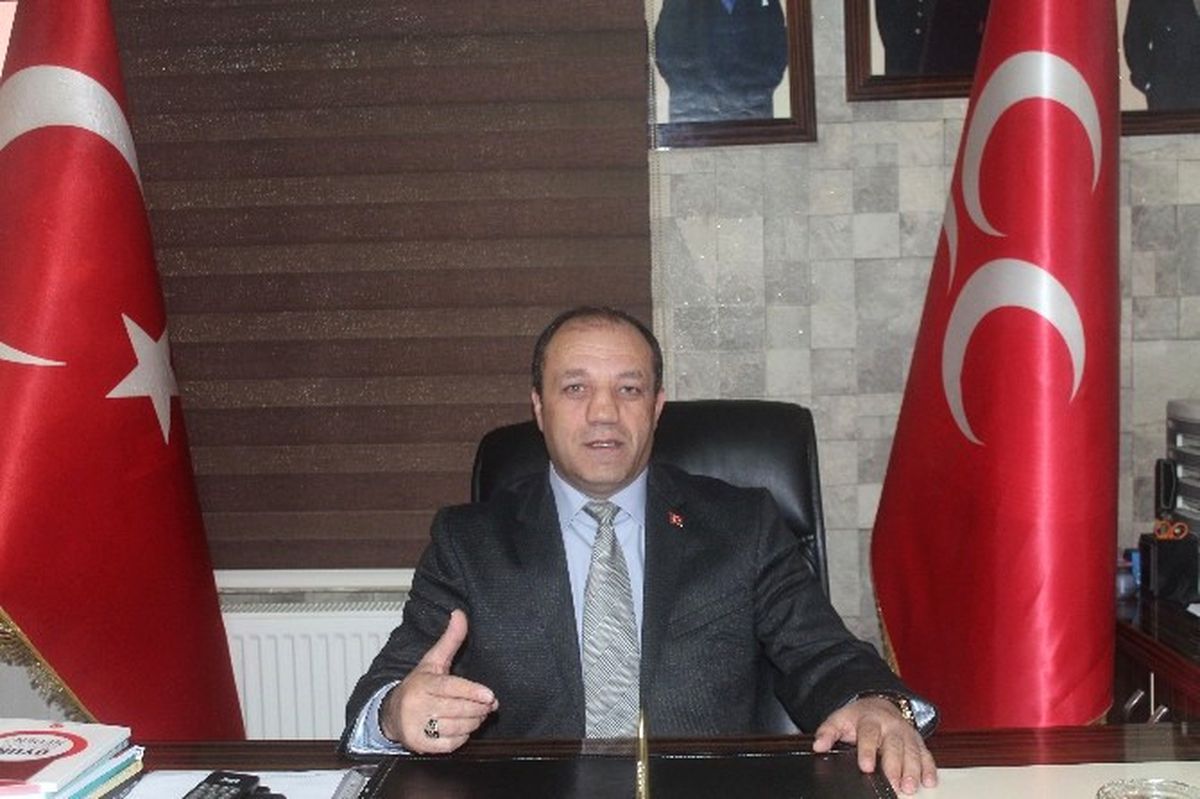 Karataş\'tan Öğretmenler Günü Mesajı