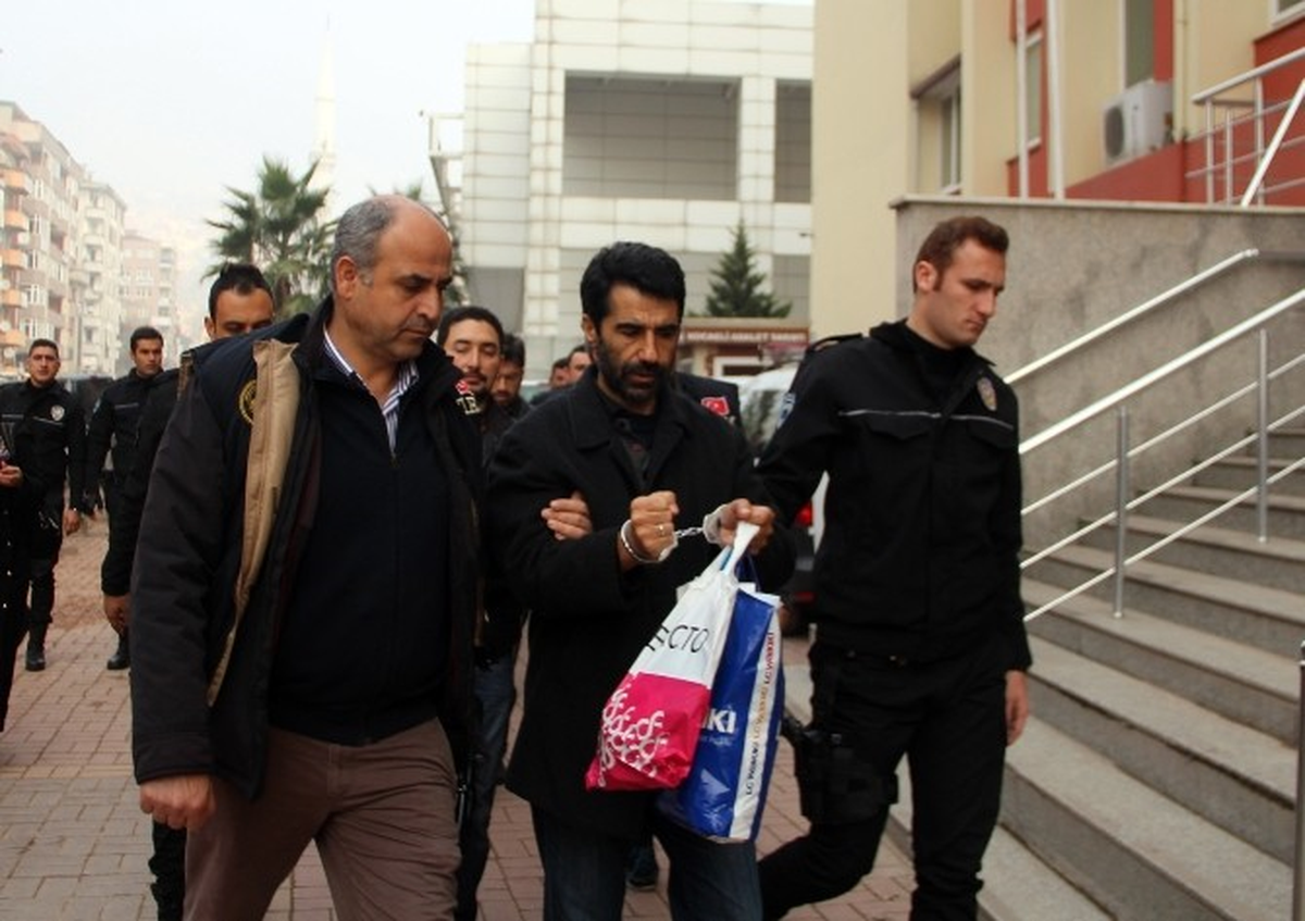 Kocaeli\'de Fetö\'den 8 Emniyet Personeli Adliyeye Getirildi