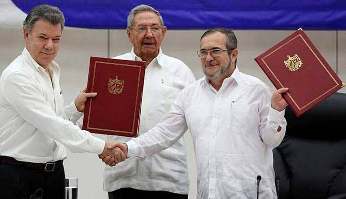 Kolombiya\'da Hükümetle Farc Arasında Barış Anlaşması İmzalandı