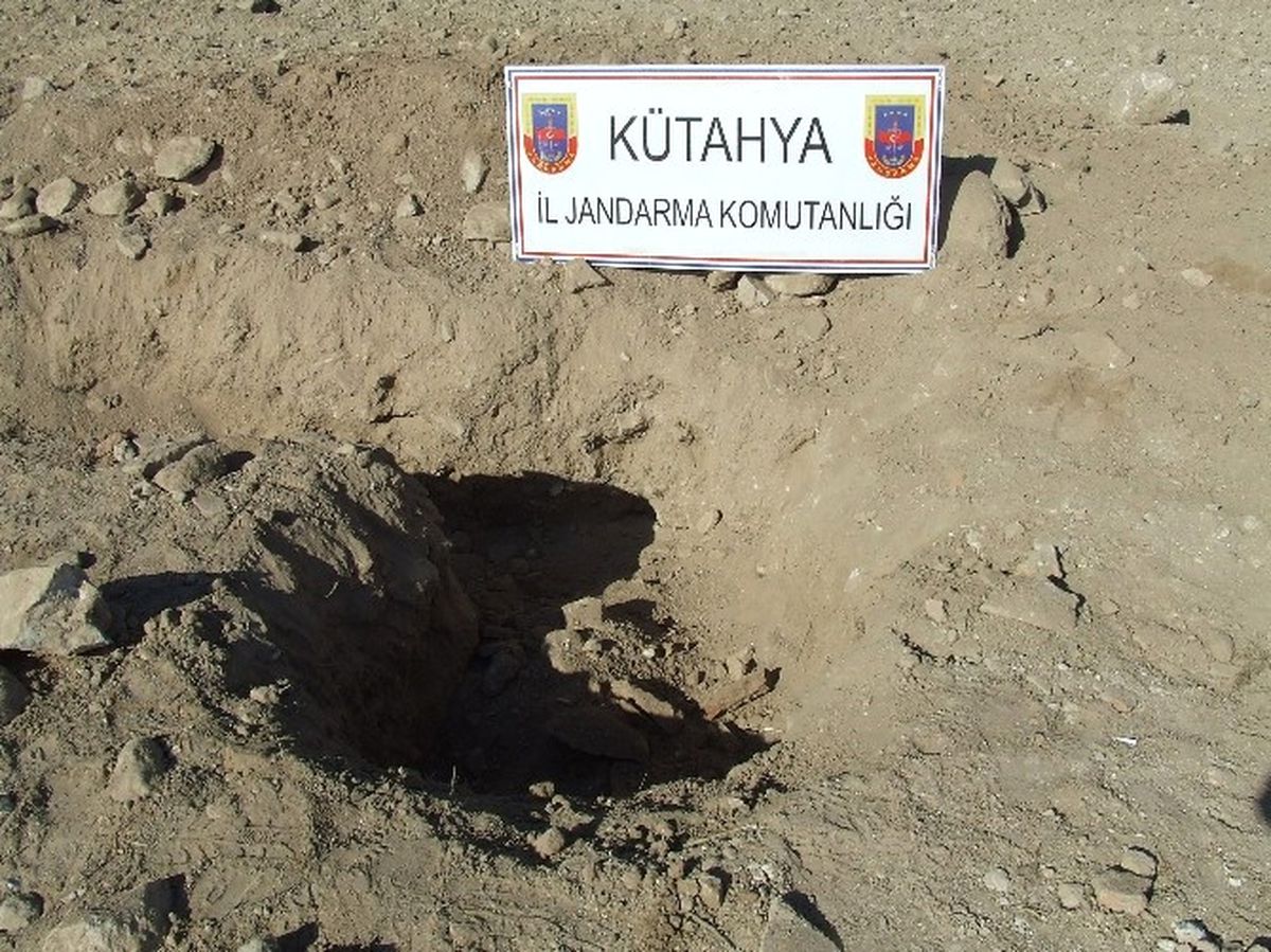 Kütahya\'da Kaçak Kazı Operasyonu