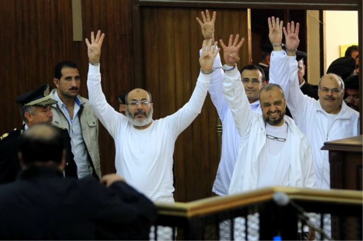 Mısır\'da İhvan Yöneticilerine Yönelik Yargılamalar