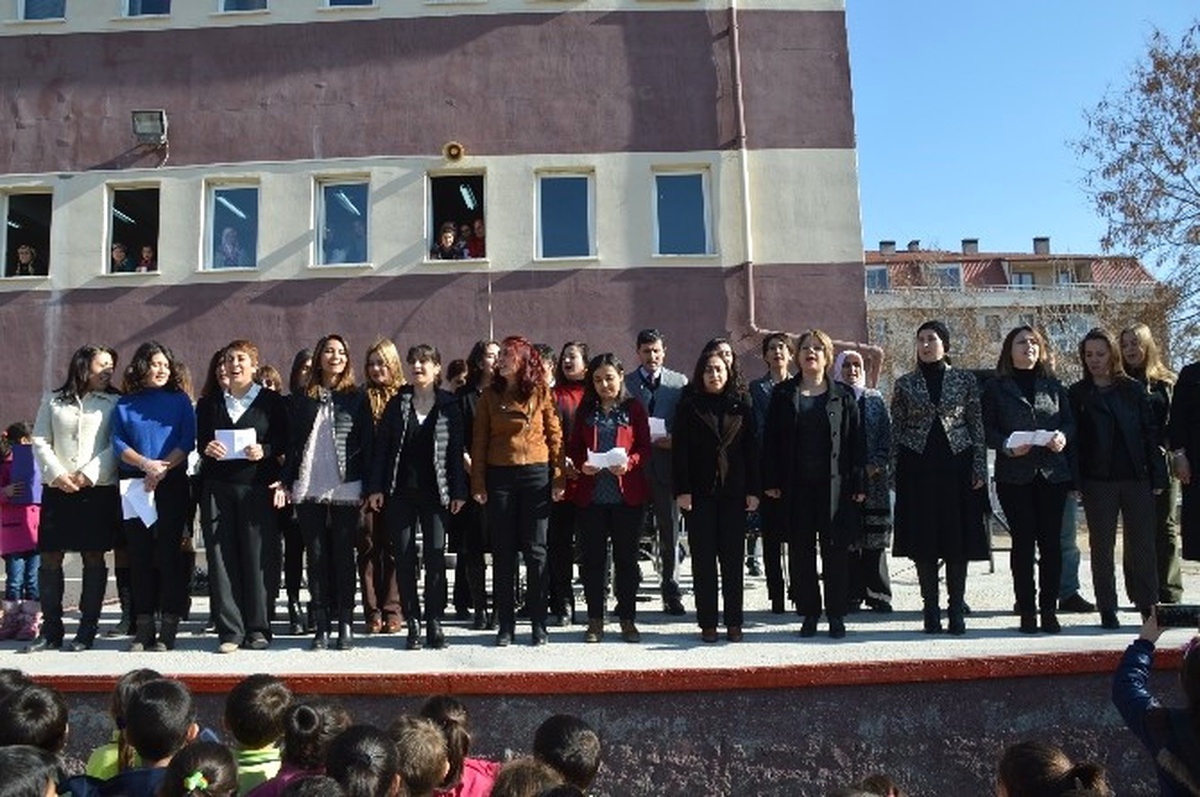 Öğretmenler Söyledi, Veli ve Öğrenciler Dinledi