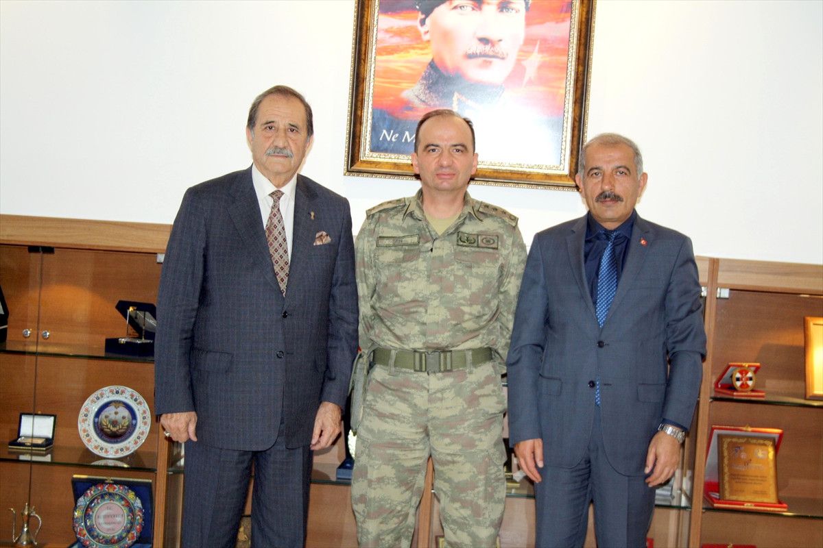 Sesob Başkanı Köksal Jandarma Komutanı Şen\'i Ziyaret Etti