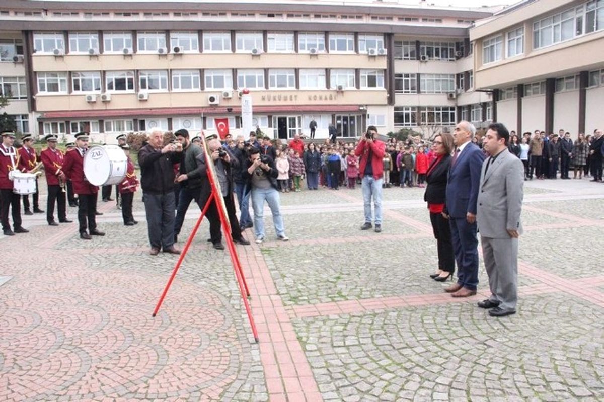 Sinop\'ta Öğretmenler Günü Kutlandı