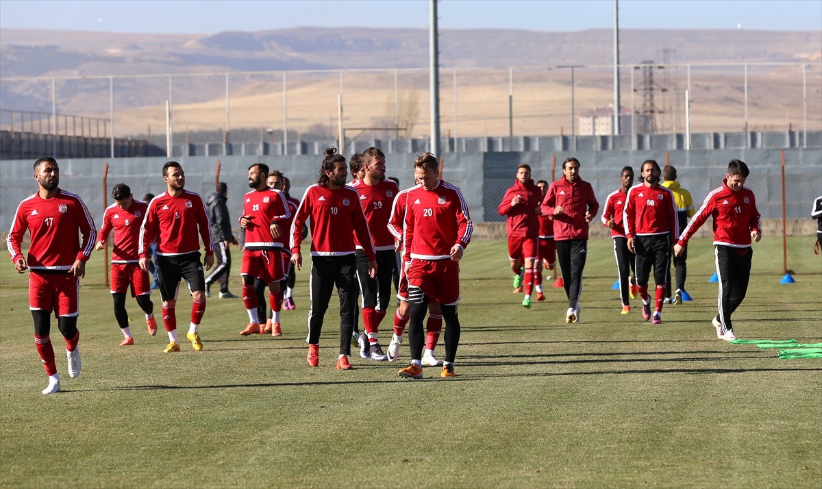 Sivasspor\'da Eskişehirspor Maçı Hazırlıkları