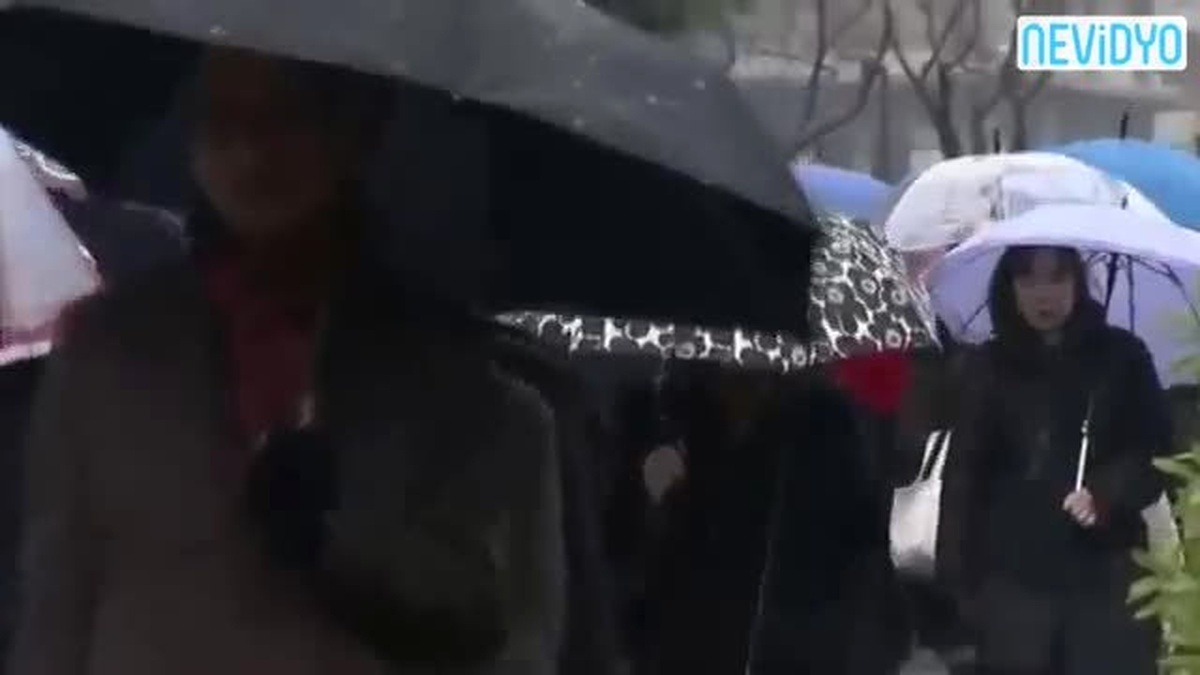 Tokyo\'ya 54 Yıl Sonra İlk Kasım Karı Yağdı