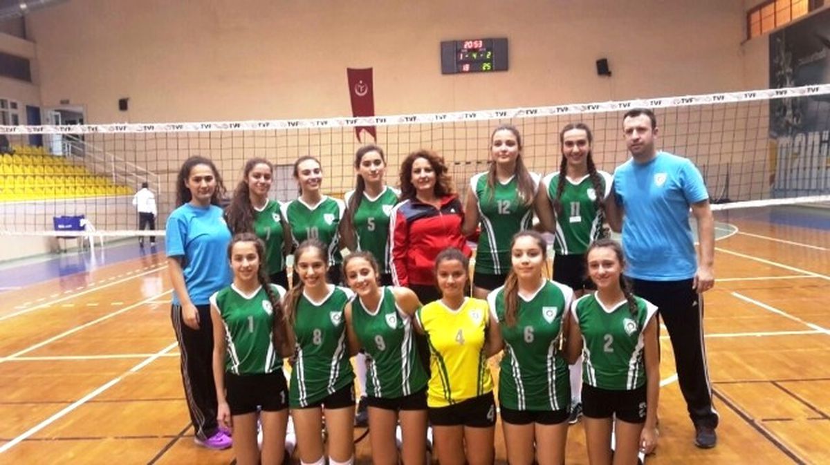Yıldız Sultanlar Dolu Dizgin