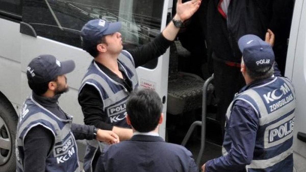 Zonguldak\'ta Fetö\'den 8 Kişi Adliyede (2)