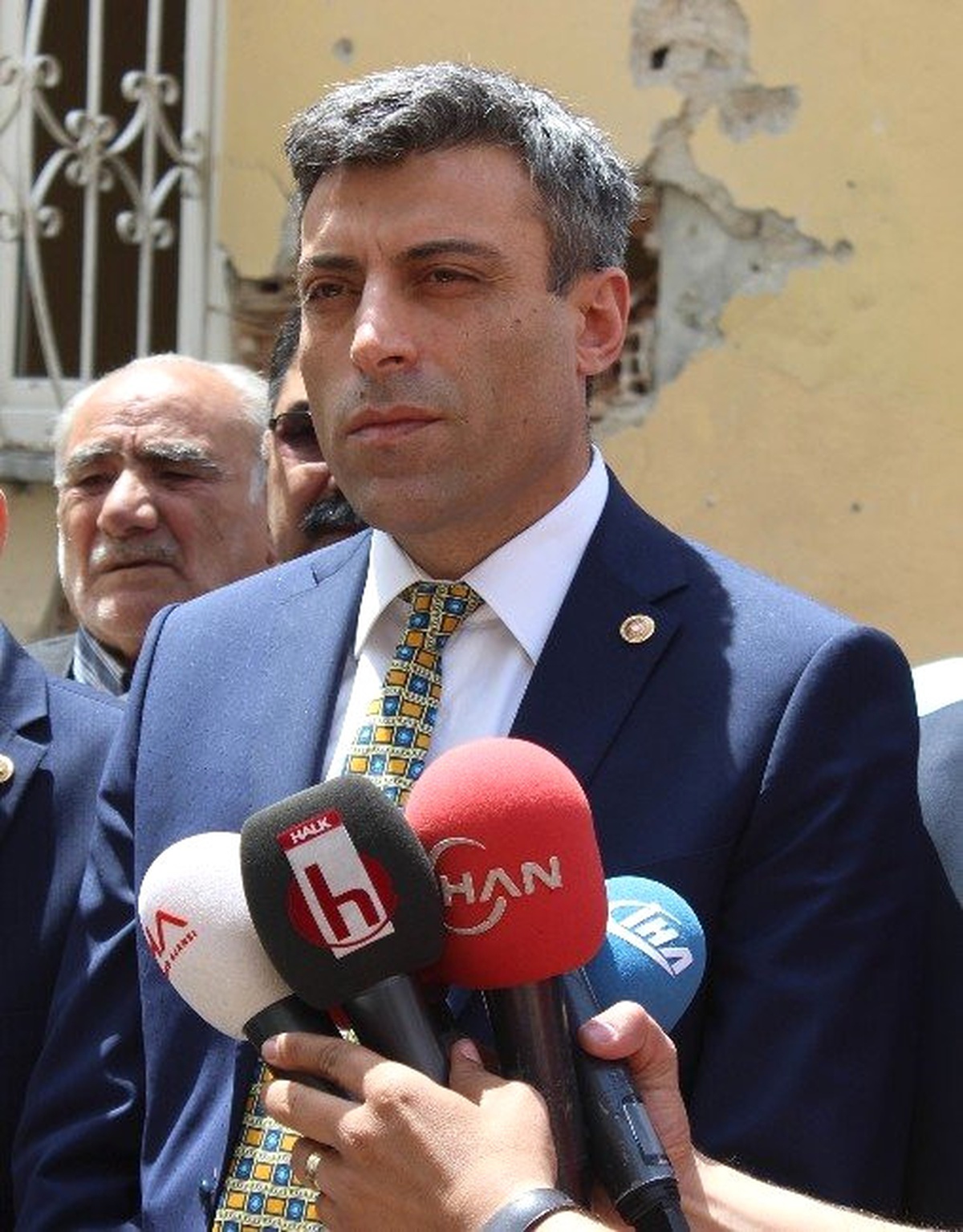 1- CHP\'li Öztürk Yılmaz: Orası Düğün Evi mi Orası Mayınlı Arazi Dikkatli Olmak Gerekiyor