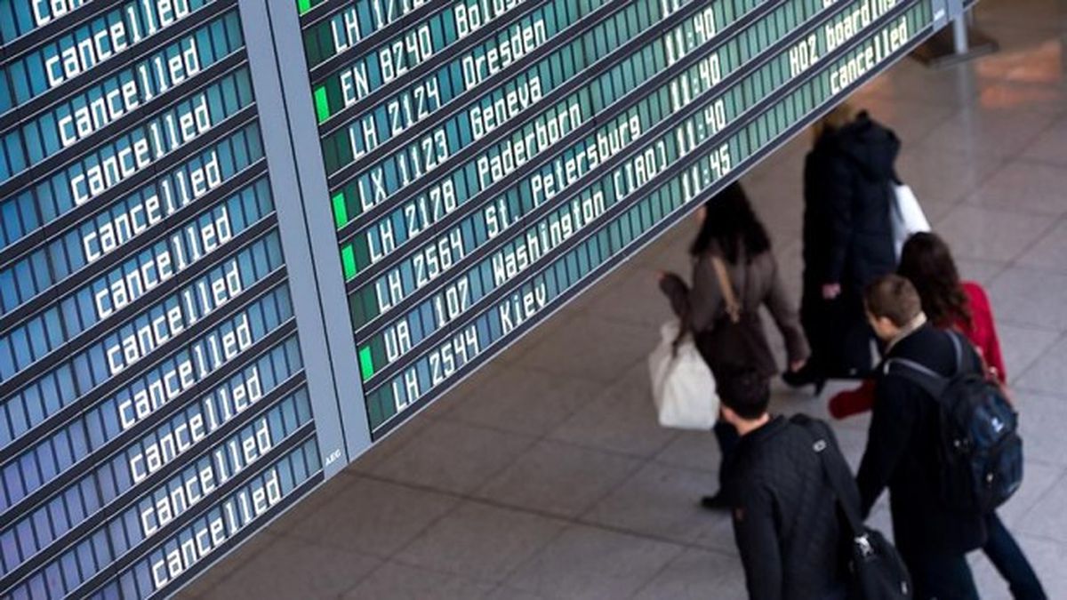 4 Günlük Grevi Nedeniyle 2,755 Uçuş İptal Edildi