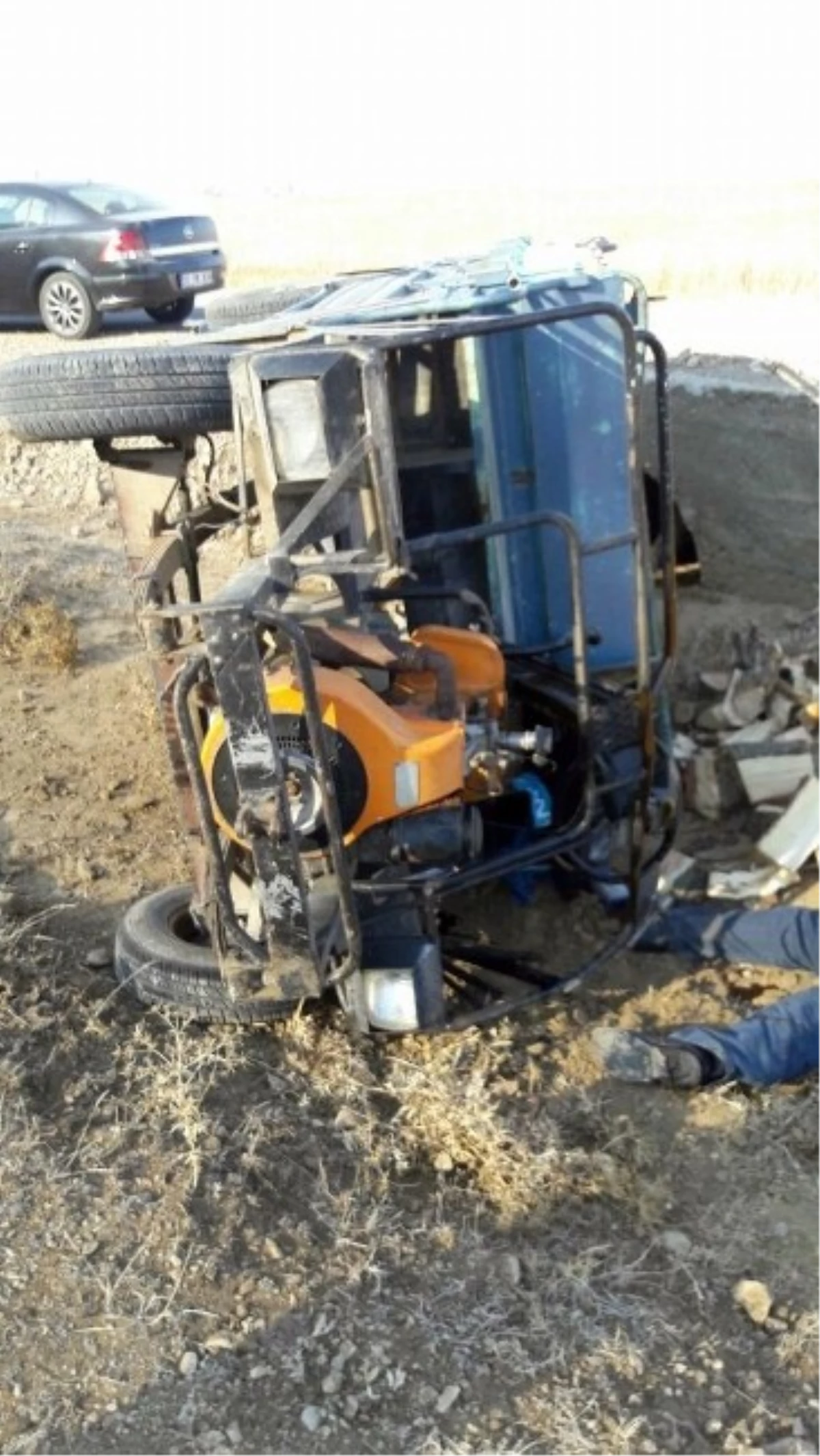 Afyonkarahisar\'da Trafik Kazası: 1 Ölü
