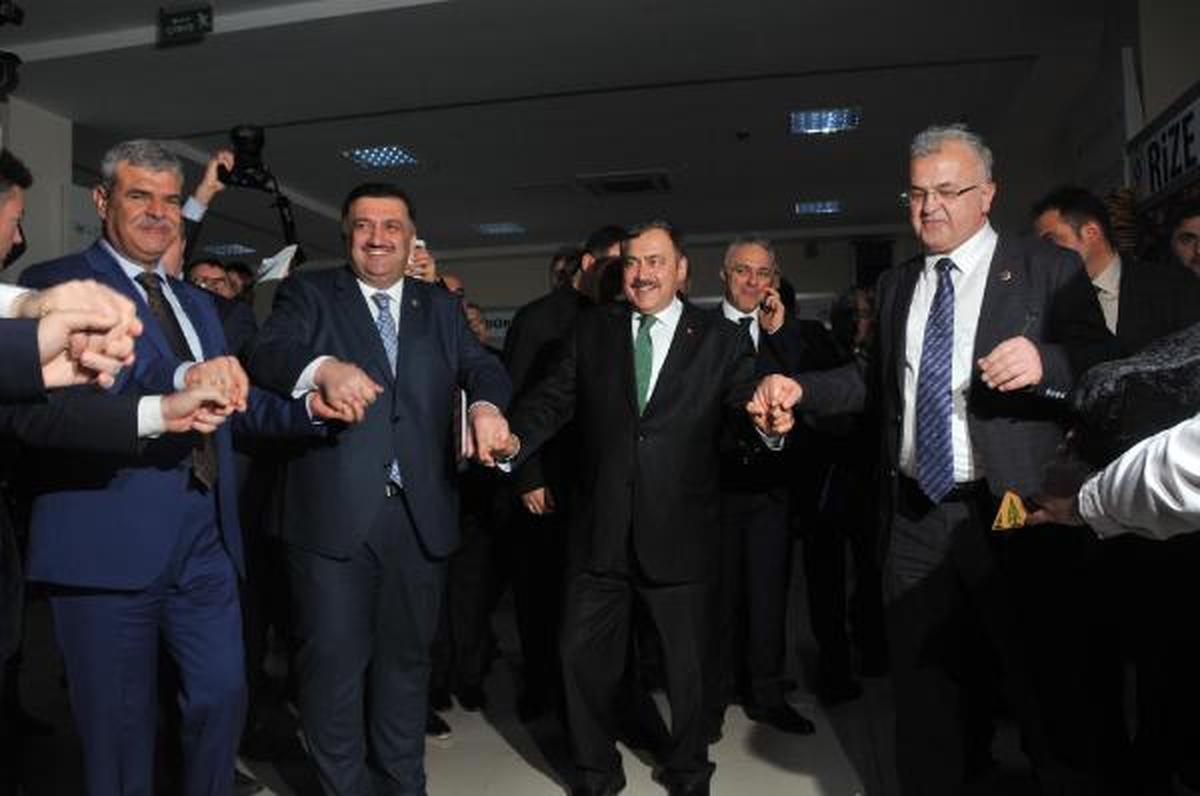 Bakan Eroğlu: Dereler Şehrin Gerdanlığı Gibi Olmalı