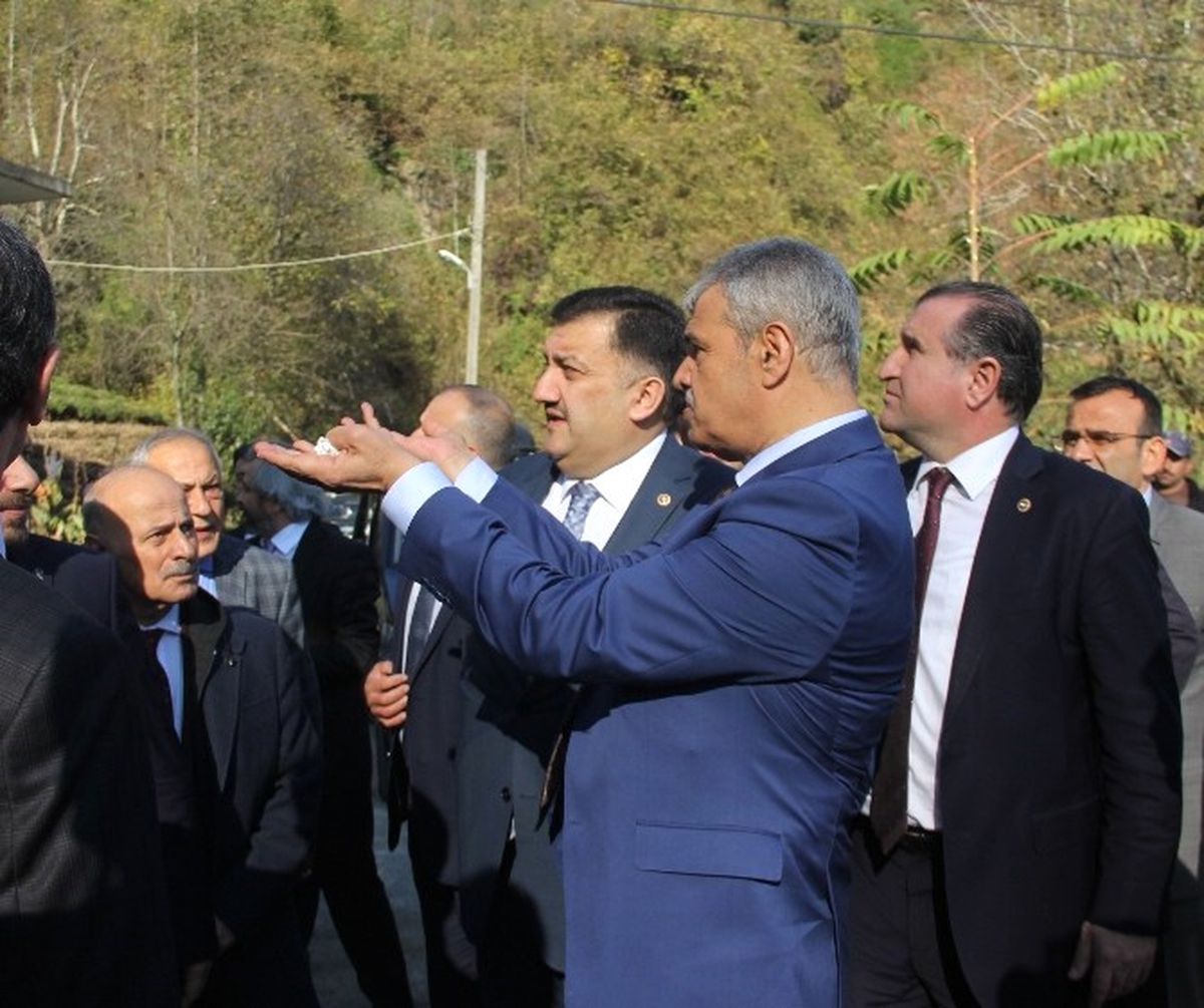 Başbakan Yardımcısı Veysi Kaynak Rize\'de