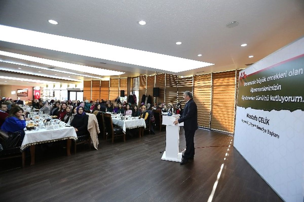 Başkan Çelik Kaymek Öğretmenleri ile Bir Araya Geldi