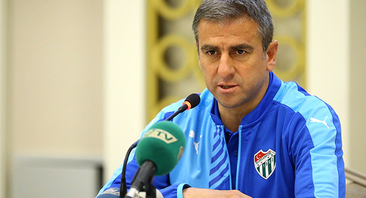 Bursaspor Teknik Direktörü Hamzaoğlu: "Oyun Disiplinini Maç Sonuna Kadar Sürdüremedik"