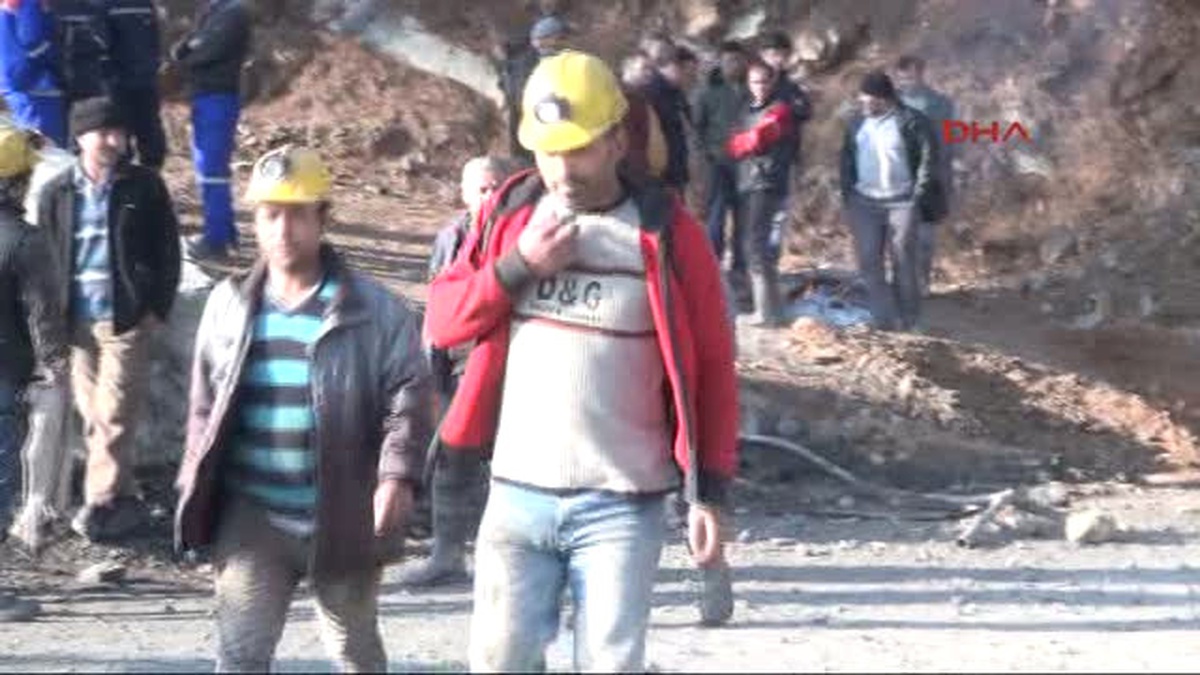 Denizli Krom Madeninde Göçük 1 Işçi Mahsur