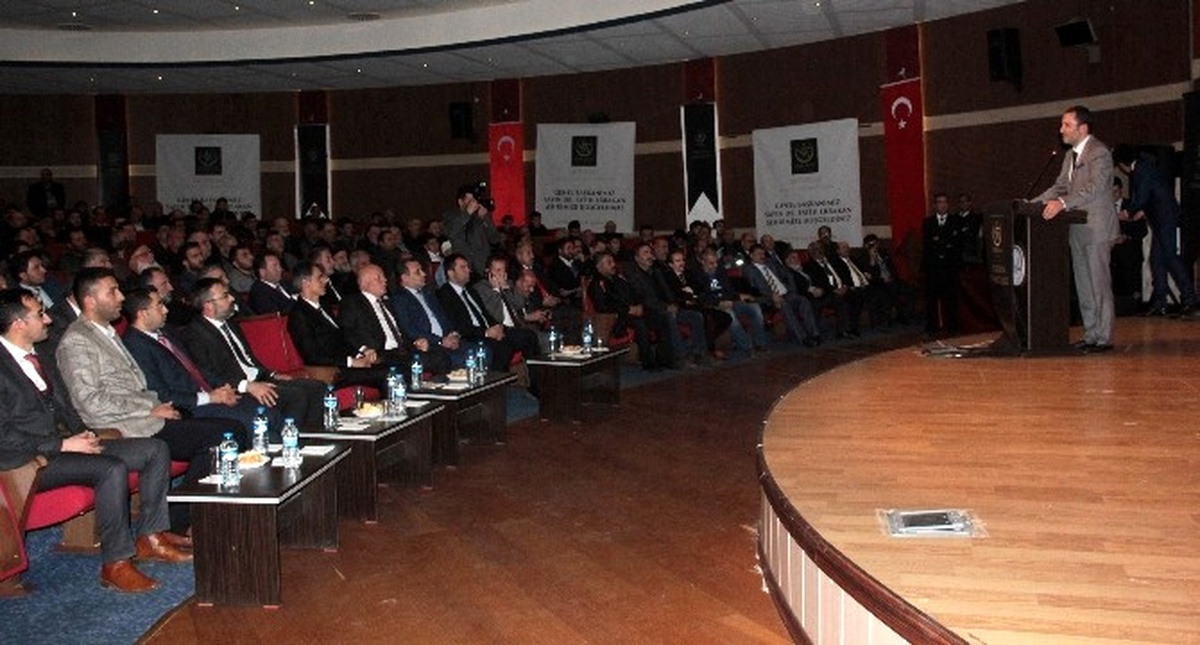 Fatih Erbakan: "Erbakan Hocamız, Yıllar Önce Fetö\'nün Kirli Yüzünü Görüyordu"