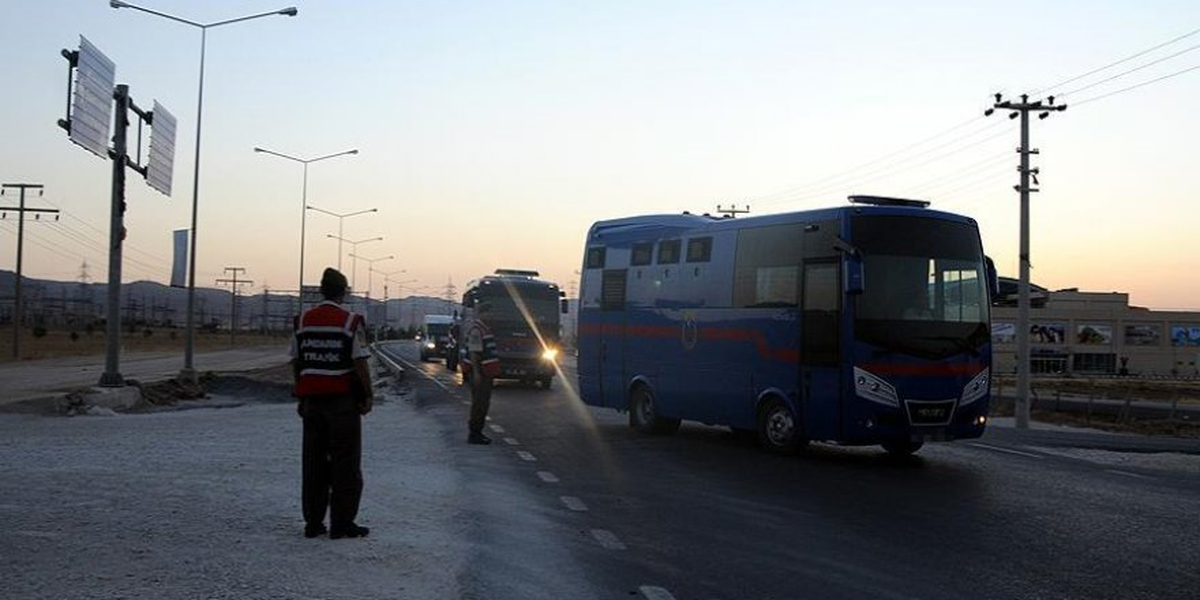 Fetö Tutukluları Tekirdağ\'a Getirildi