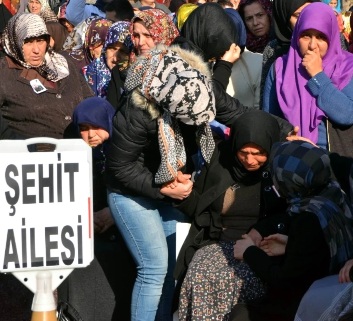 Fırat Kalkanı Harekatı Şehidi Samsun\'da Son Yolculuğuna Uğurlandı