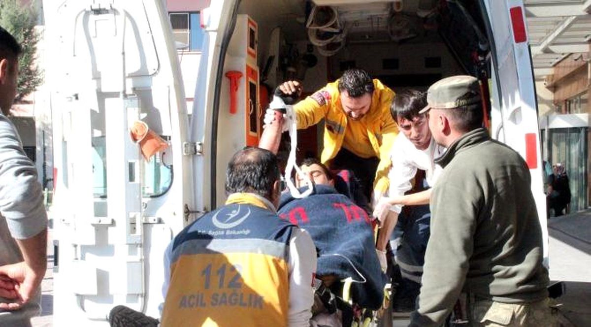Fırat Kalkanı\'nda 1 Asker Daha Yaralandı