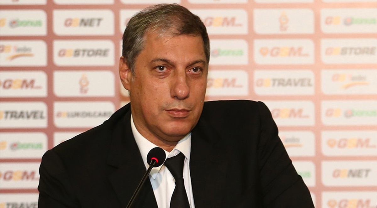 Galatasaray Sportif Yönetim Kurulu Üyesi Nazifoğlu: "Transfer Yapmayı Düşünüyoruz"