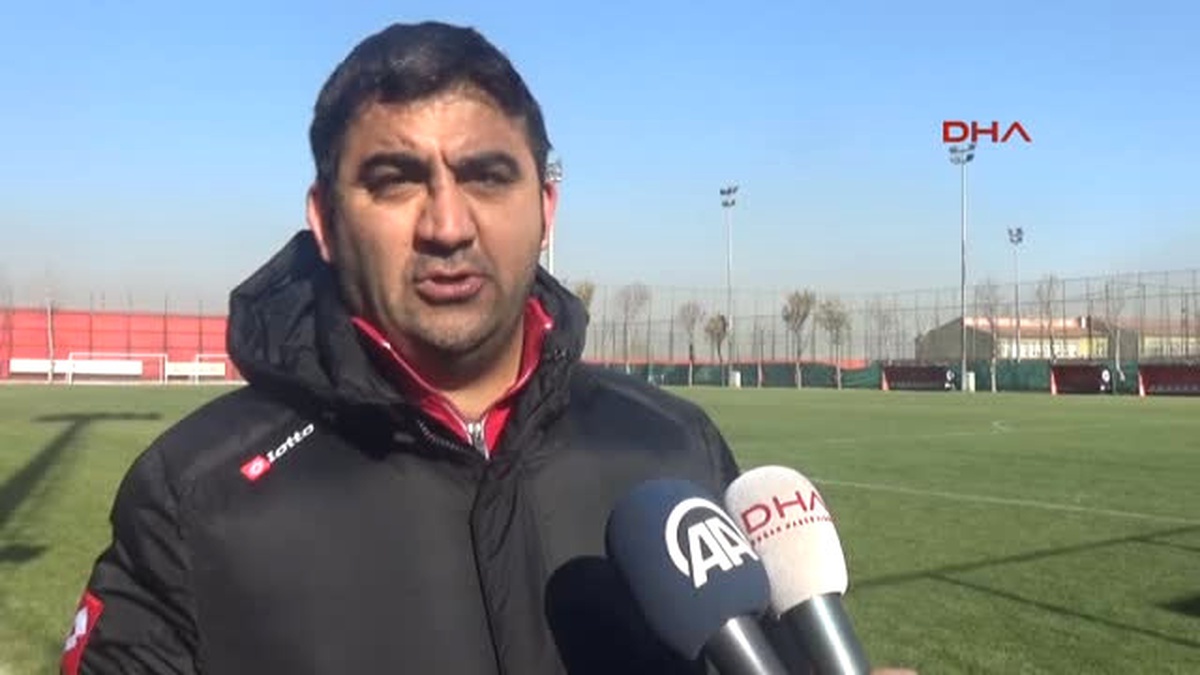 Gençlerbirliği\'nin Hocası, Lig\'de Hayal Kırıklığı Yaratan Rakibini Böyle Değerlendirdi