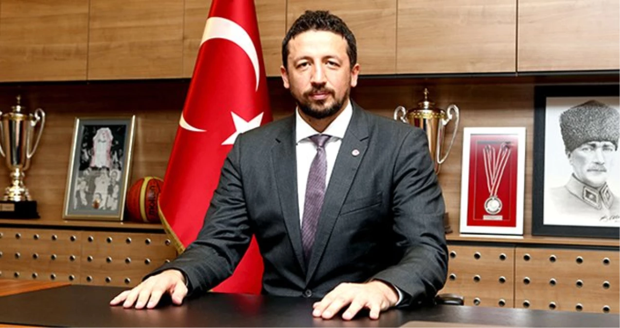 Hidayet Türkoğlu, Turgay Demirel\'in Makam Aracını ve Odasını Geri Aldı