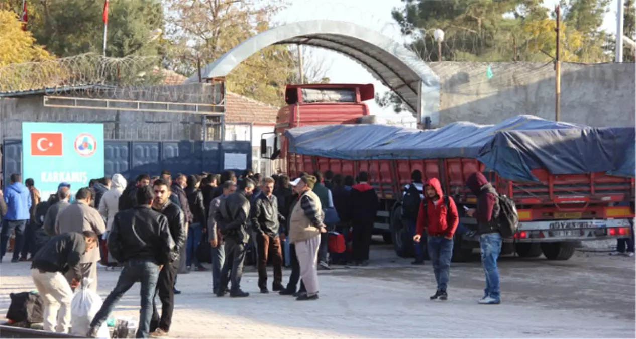 Karkamış\'ta 63 Yıl Sonra Açılan Sınır Kapısı Kapıkule\'yi Aratmıyor