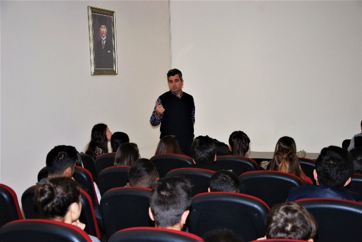 Körfez Belediyesi\'nden Stajyerlere Eğitim