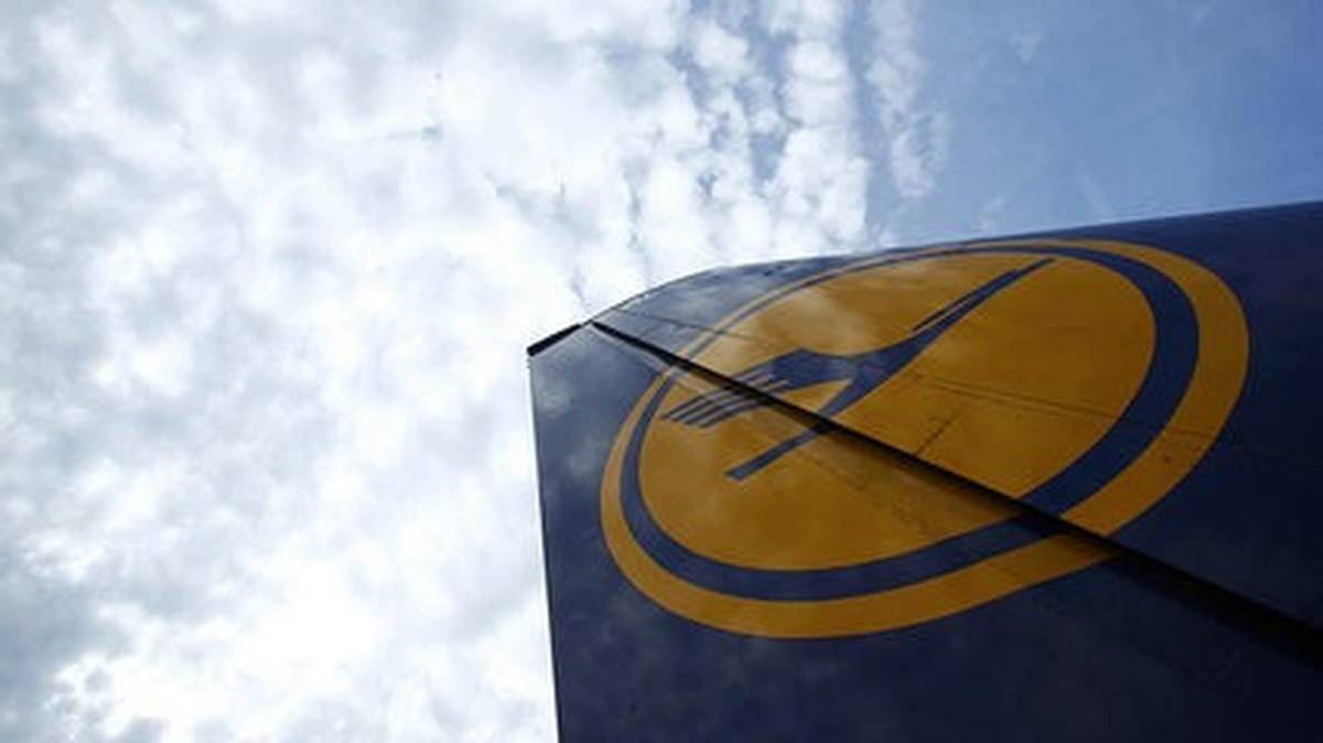 Lufthansa Grevi Hava Ulaşımını Felce Uğrattı