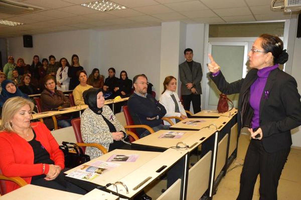 Manisa\'da 10 Ayda 688 Kadın Şiddet Gördü