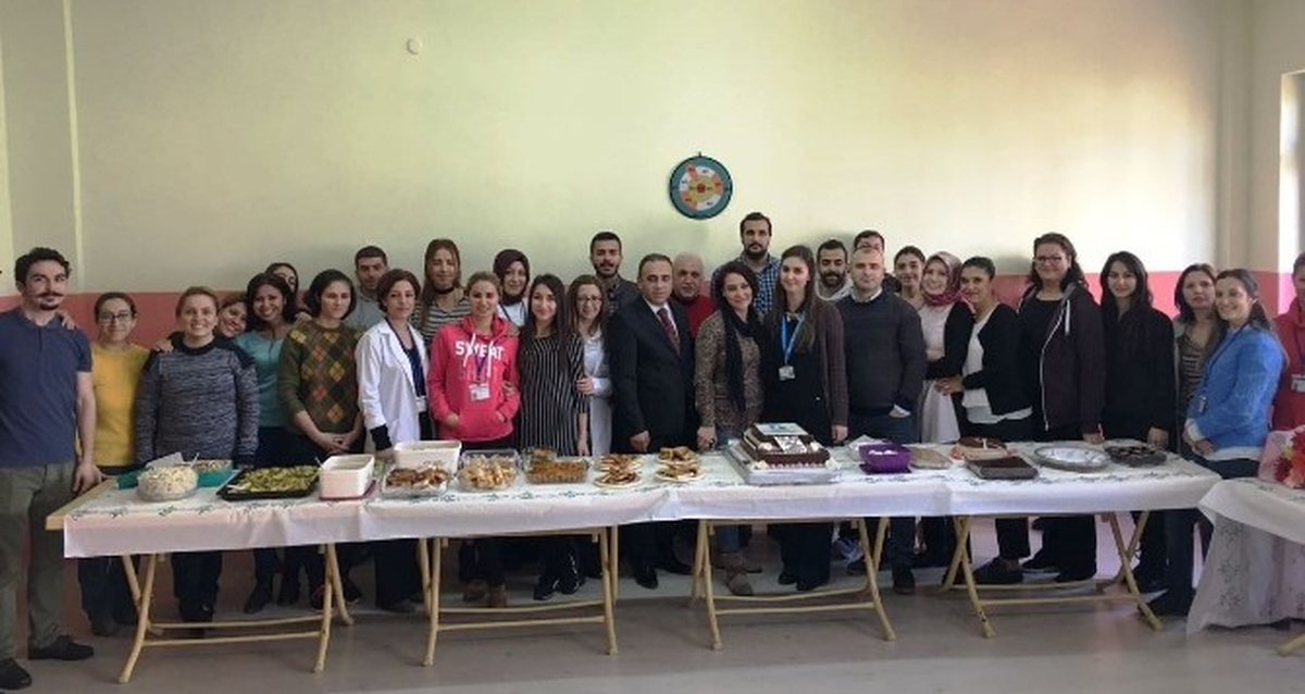 Oçem\'den Öğretmenler Günü Kutlaması