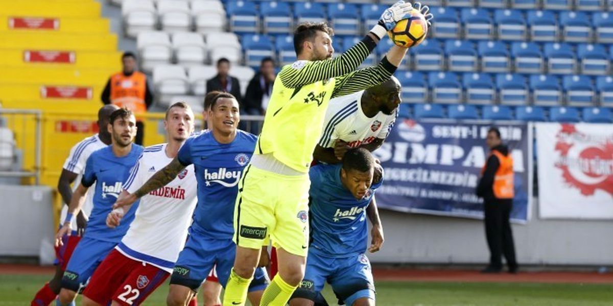 Paşa, Akhisar\'a Konuk Oluyor