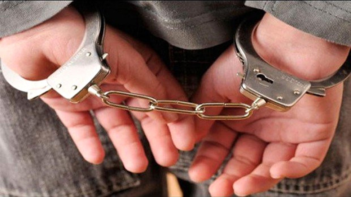 Polislerin \'İmamlığını\' Yapan 4 Kişi Tutuklandı