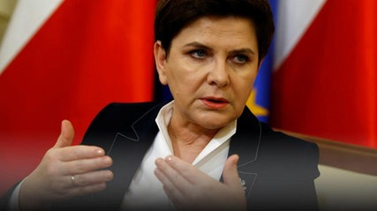 Polonya\'da Komünist Subayların Emeklilik Maaşlarına Tırpan