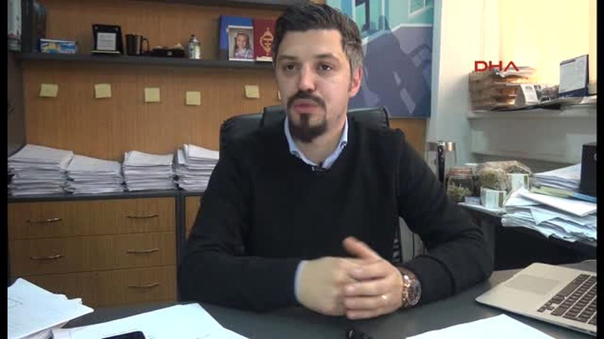 Prizren\'e Girişte Yeniden Türkçe Karşılama
