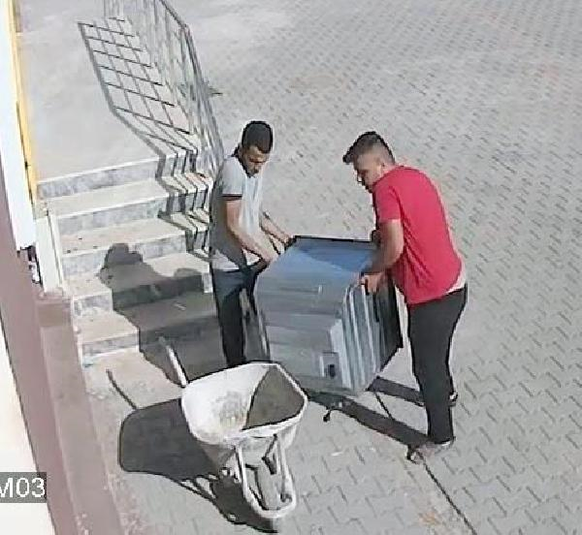 Şanlıurfa\'da Hırsızlık Şüphelisi 44 Kişi Tutuklandı