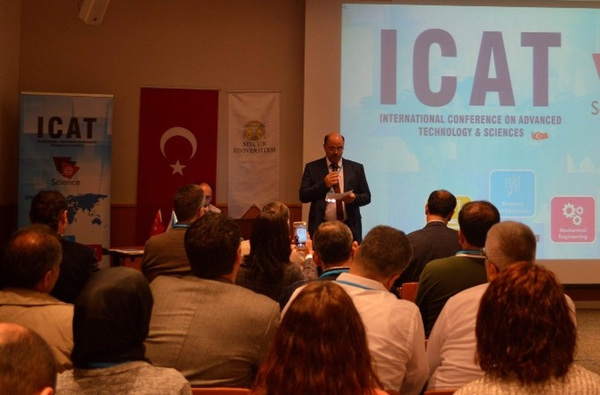 Selçuk Üniversitesi Roma\'da Konferans Düzenledi