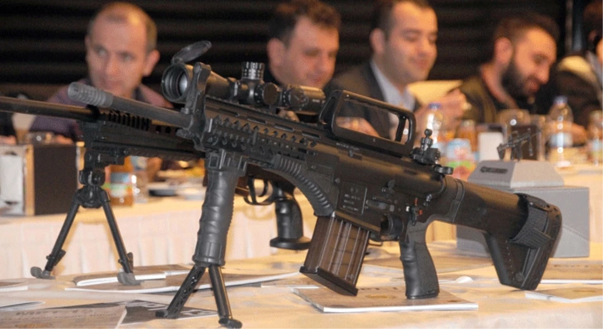 Tokat\'ta Milli Piyade Tüfeği Mpt-76 Tanıtıldı