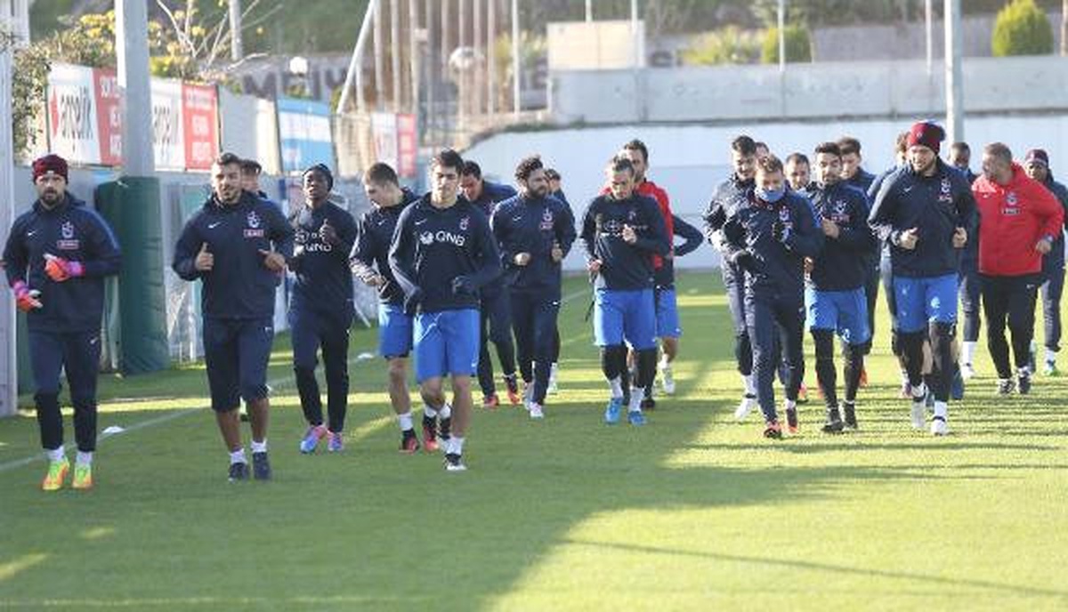 Trabzonspor\'da Gençlerbirliği Maçının Hazırlıkları Sürüyor