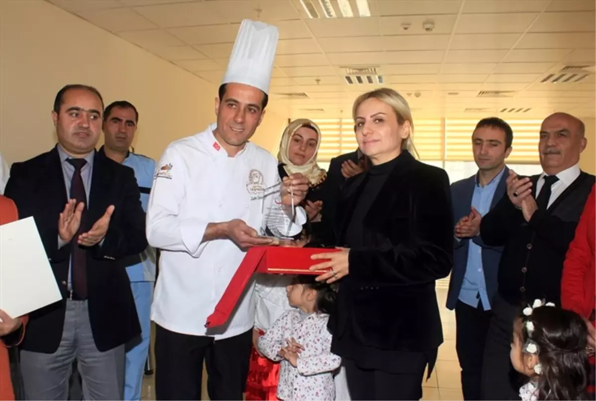 Vanlı Aşçıya 4 Altın Madalya