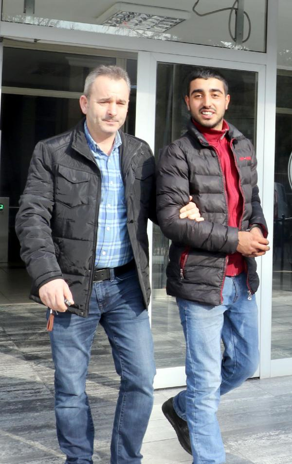 2 Kardeş Uyuşturucu Ticaretinden Gözaltına Alındı