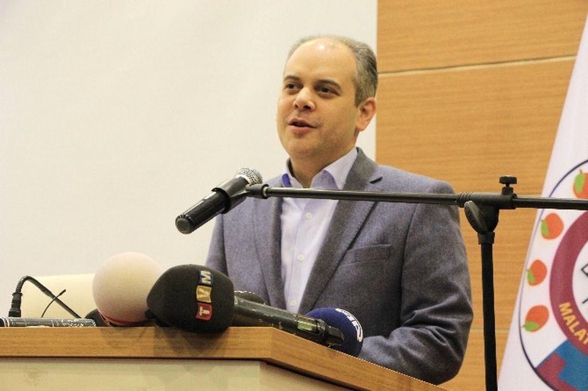Bakan Tüfenkci: "Üreticilerimizin İyi Eğitilmesi ve Pazara Yönelik Üretim Yapmaları Gerekir"